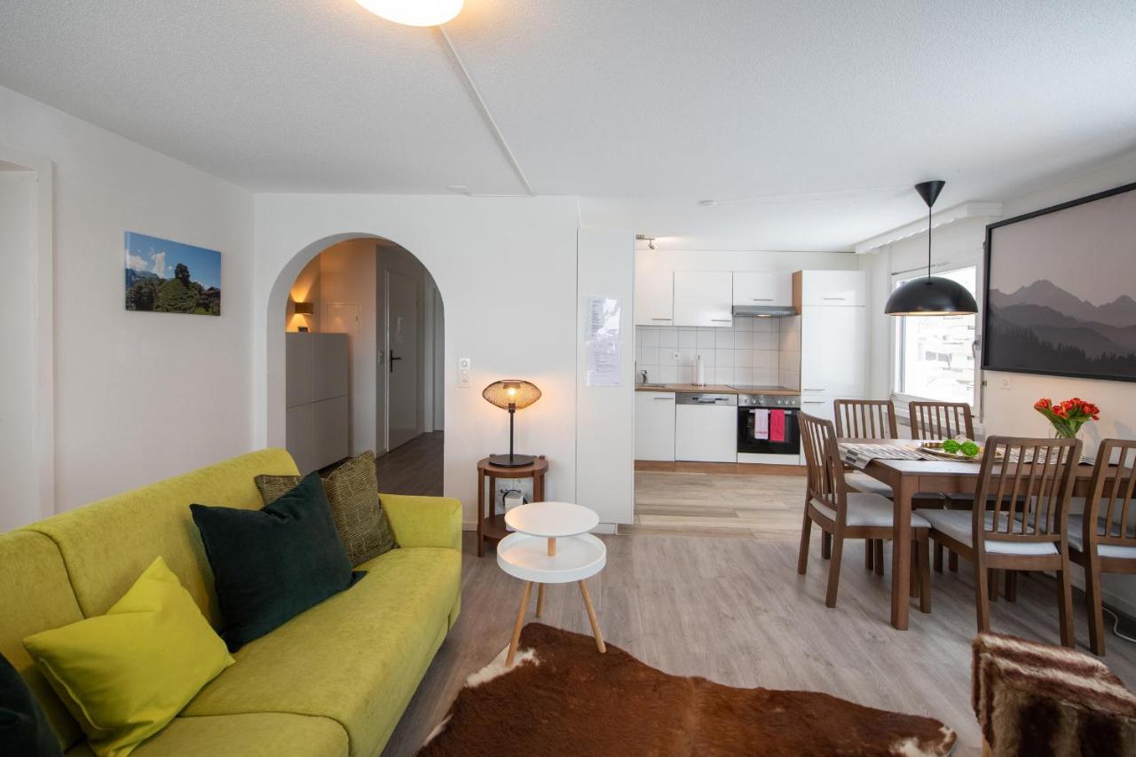 Agrimonia - Moebilierte Ferienwohnung Mit Balkon Davos Bagian luar foto