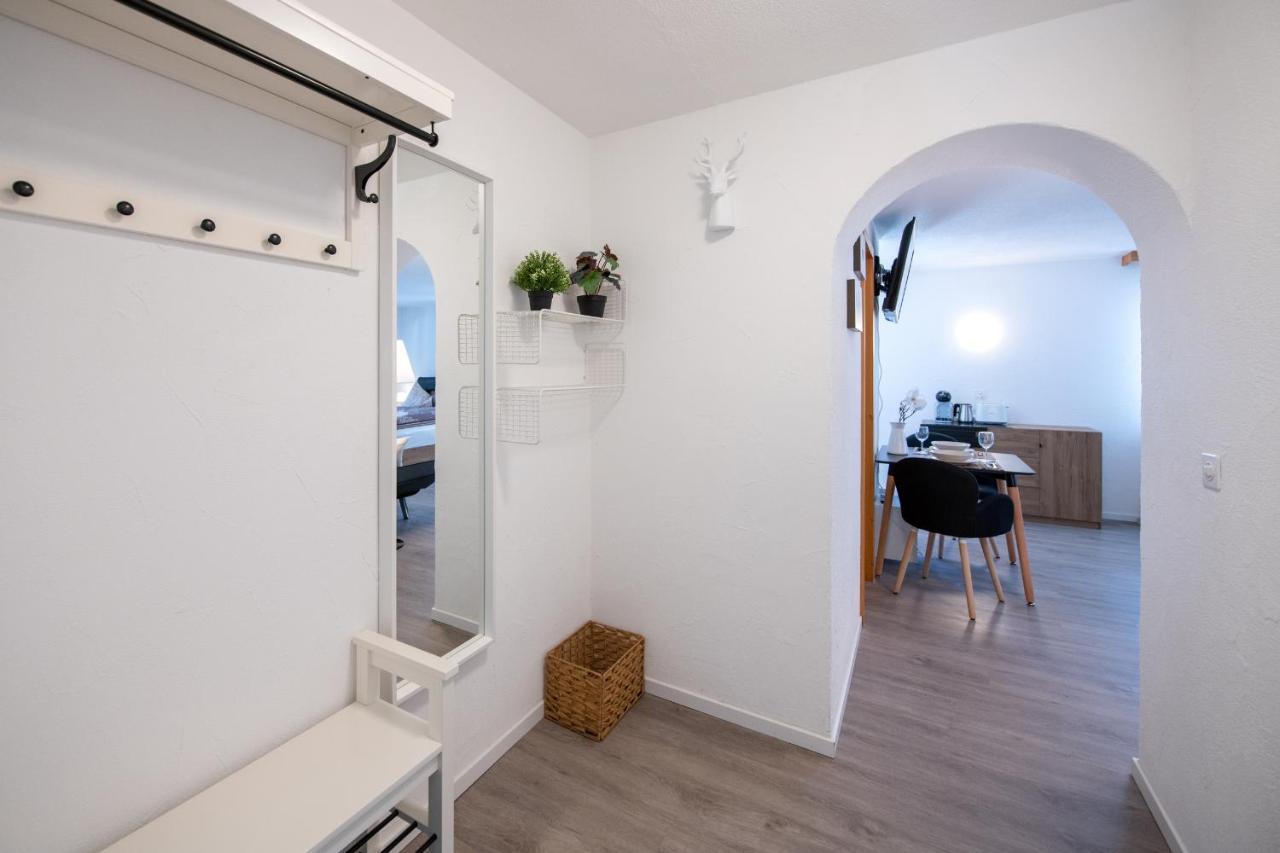Agrimonia - Moebilierte Ferienwohnung Mit Balkon Davos Bagian luar foto