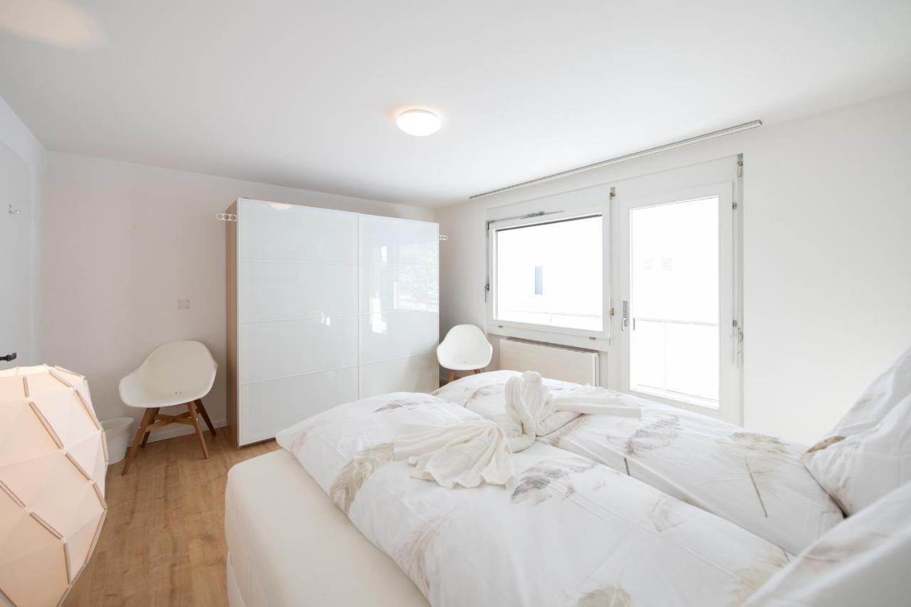 Agrimonia - Moebilierte Ferienwohnung Mit Balkon Davos Bagian luar foto