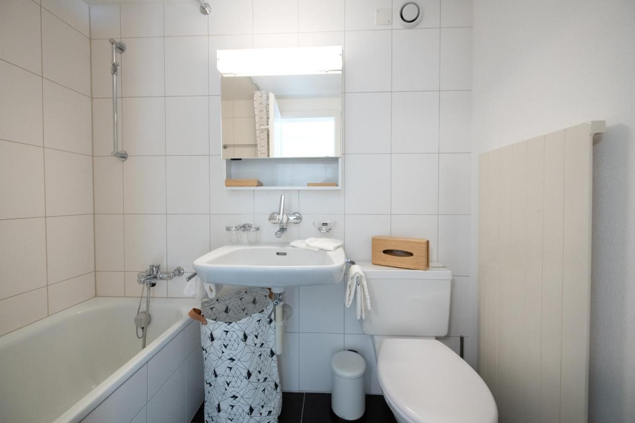 Agrimonia - Moebilierte Ferienwohnung Mit Balkon Davos Bagian luar foto